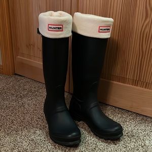 Hunter Tall Navy Rain Boots